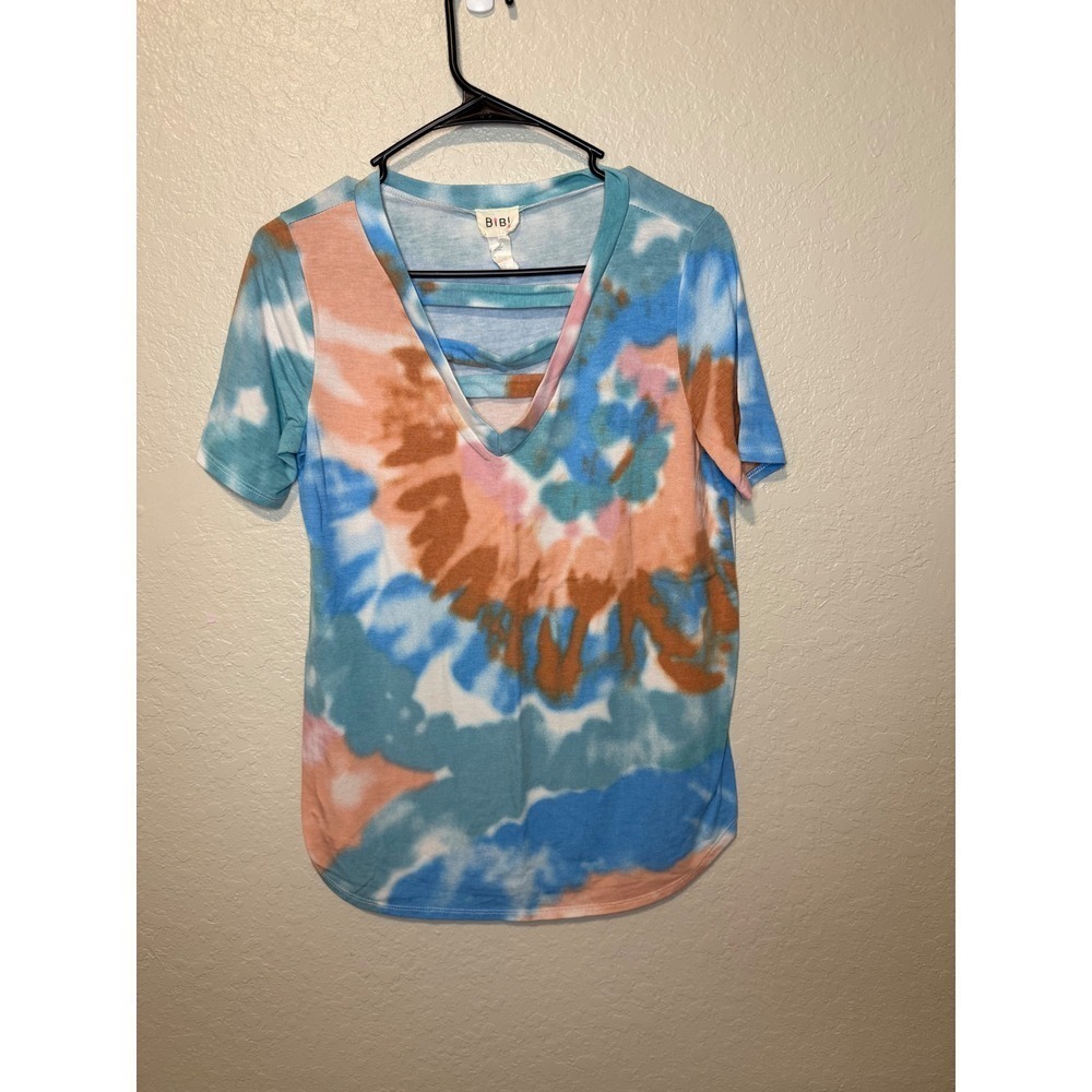 BIB! Women's Short Sleeve V Neck Tie Dye T Shirt Casual Top